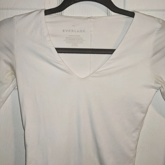 SOLD Everlane White Bodysuit XXS Long Sleeve Supima Cotton V-Neck Stretchy - Picture 2 of 4